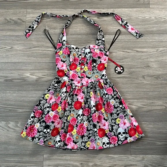 trippy troppo halter midi dress Te Amo Halterneck Open Back Midi Dress Forest Green